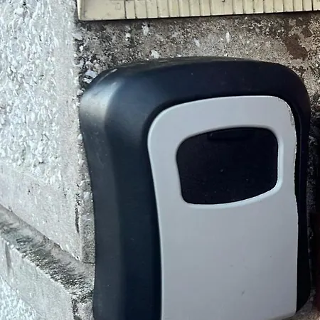 House Downtown Κραϊόβα